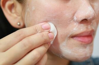 Чтобы кожа была без угрей и морщин, женщина готовит эту простую болтушку. Результат уже через 10 минут!