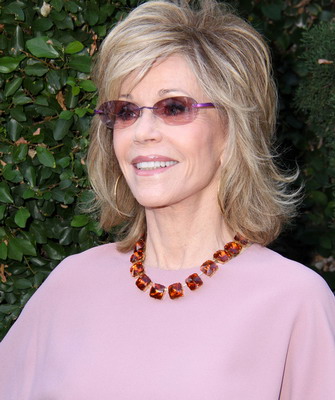 ОМОЛАЖИВАЮЩИЕ СТРИЖКИ ДЛЯ ЖЕНЩИН ПОСЛЕ 35, 40, 50 И 60 ЛЕТ