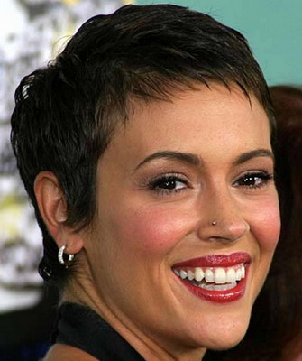 ОМОЛАЖИВАЮЩИЕ СТРИЖКИ ДЛЯ ЖЕНЩИН ПОСЛЕ 35, 40, 50 И 60 ЛЕТ