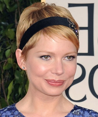 ОМОЛАЖИВАЮЩИЕ СТРИЖКИ ДЛЯ ЖЕНЩИН ПОСЛЕ 35, 40, 50 И 60 ЛЕТ