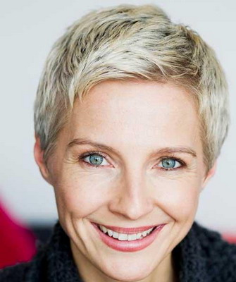 ОМОЛАЖИВАЮЩИЕ СТРИЖКИ ДЛЯ ЖЕНЩИН ПОСЛЕ 35, 40, 50 И 60 ЛЕТ