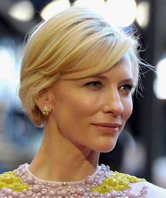 ОМОЛАЖИВАЮЩИЕ СТРИЖКИ ДЛЯ ЖЕНЩИН ПОСЛЕ 35, 40, 50 И 60 ЛЕТ