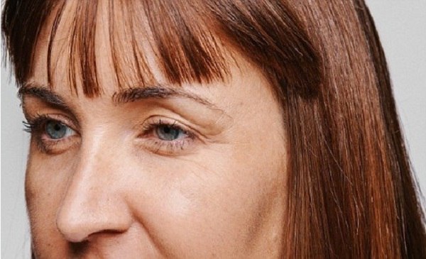 Узнав это, ты раз и навсегда избавишься от проблемы нависших век. Просто возьми пучок петрушки…