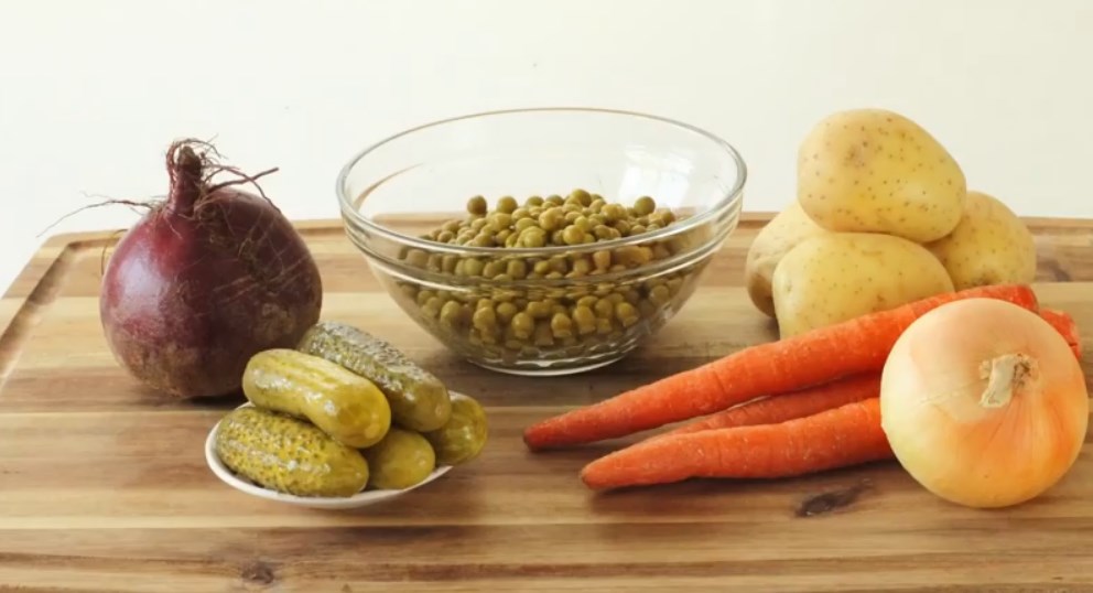 Винегрет: классический рецепт с горошком