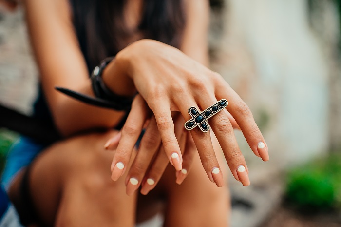 Каждый палец сопряжен с двумя органами: японский метод излечит за 5 минут любую хворь!