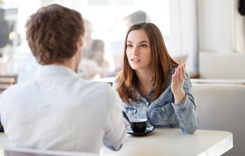 8 способов заставить мужчину слушать и прислушиваться