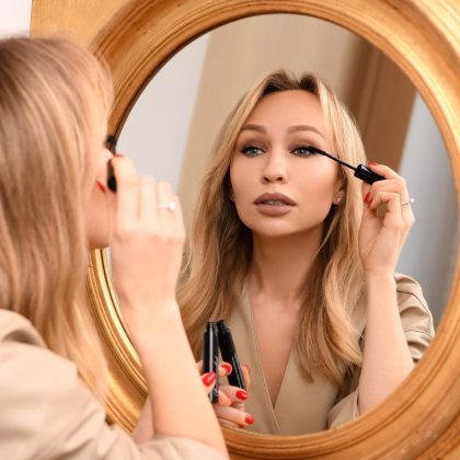 🎨 5 хитростей макияжа, которые сотрут с вашего лица цифры возраста 💋