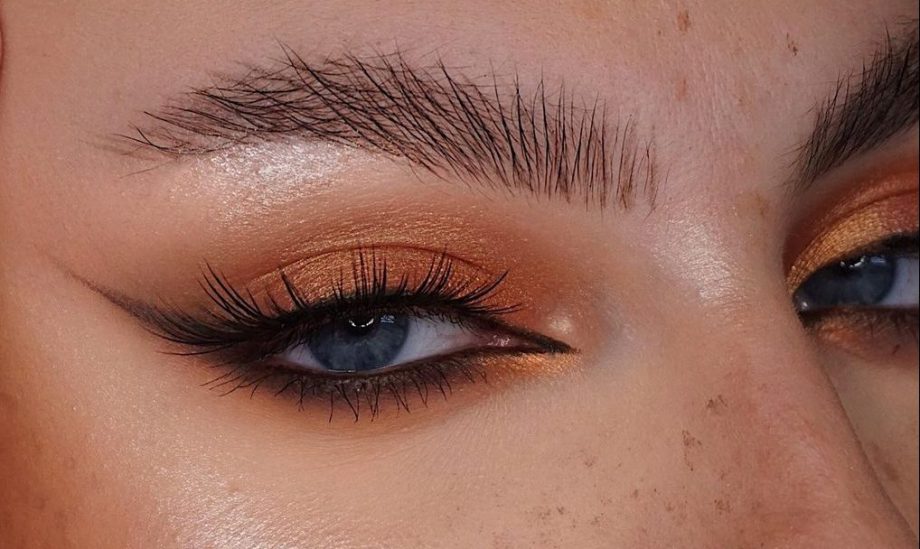 Учимся красить глаза: 5 ошибок, которые делают стрелки некрасивыми 👁️✨