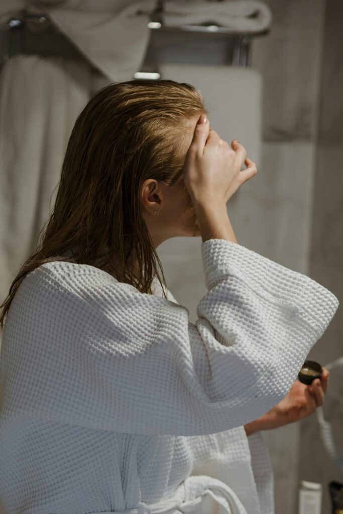 💄 Макияж, который молодит: техники, которые стоит попробовать после 30